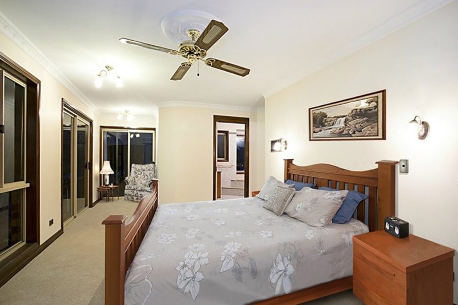 Gregory Court Mount Ommaney , QLD 4074 AUS