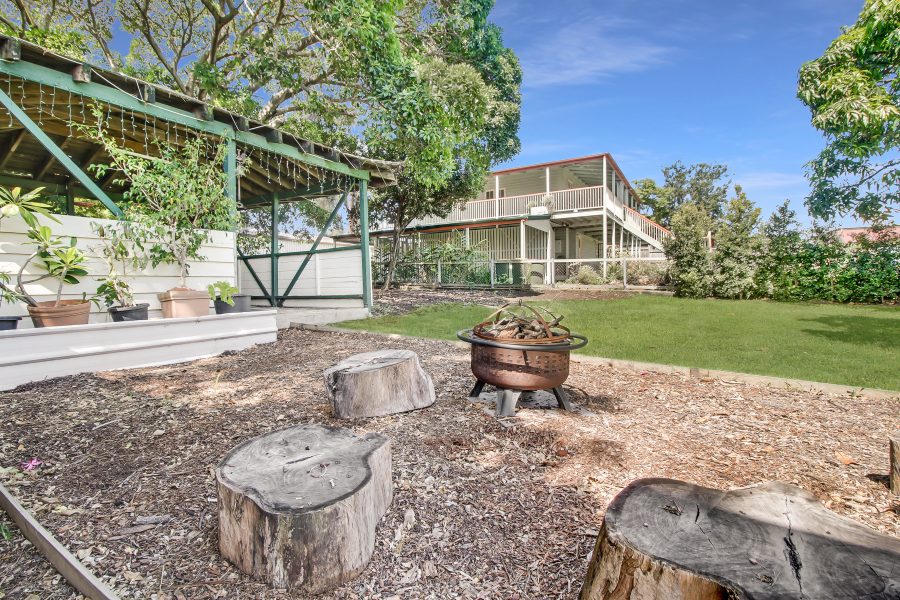 140 Englefield Road Oxley , QLD 4075 AUS